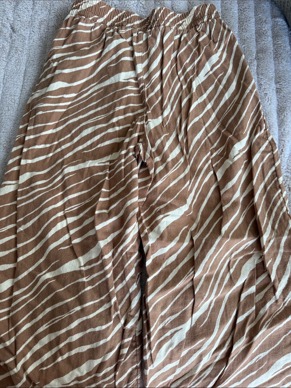 a new day Brown and Cream Zebra-Stripe Wide Leg Pants Size Small - Picture 4 of 4